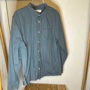 Urban Outfitters size‎ large men’s button-down shirt